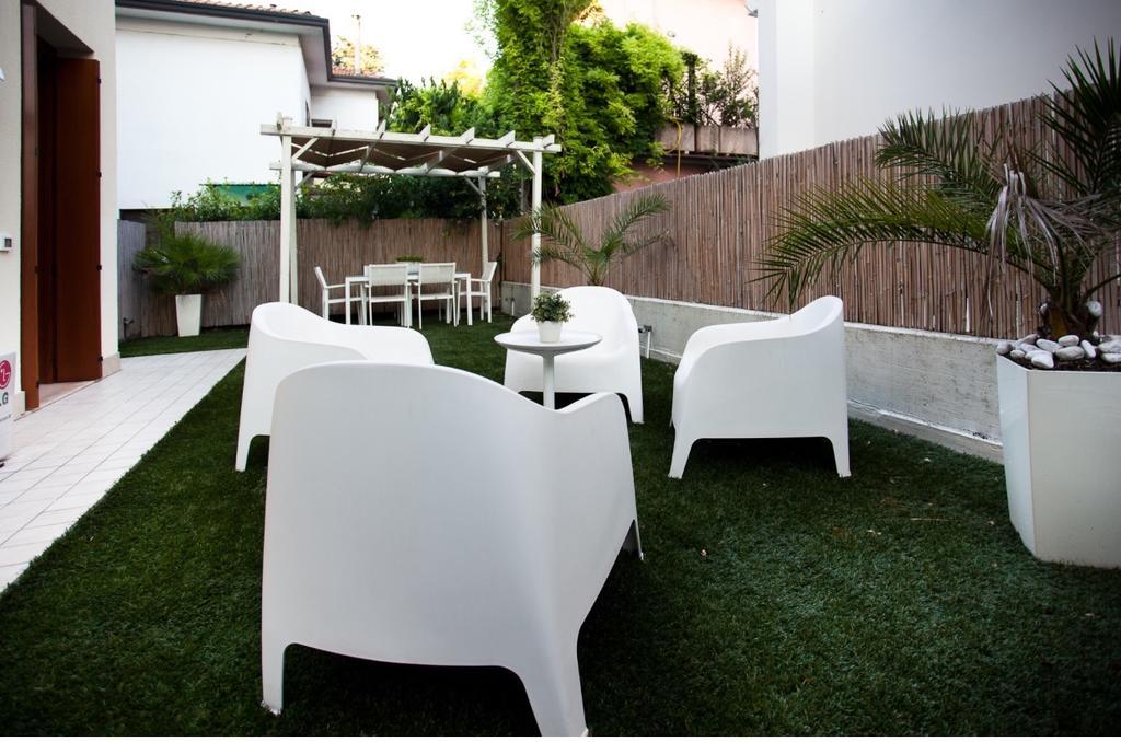 Apartamento Casa Mia Desenzano del Garda Exterior foto
