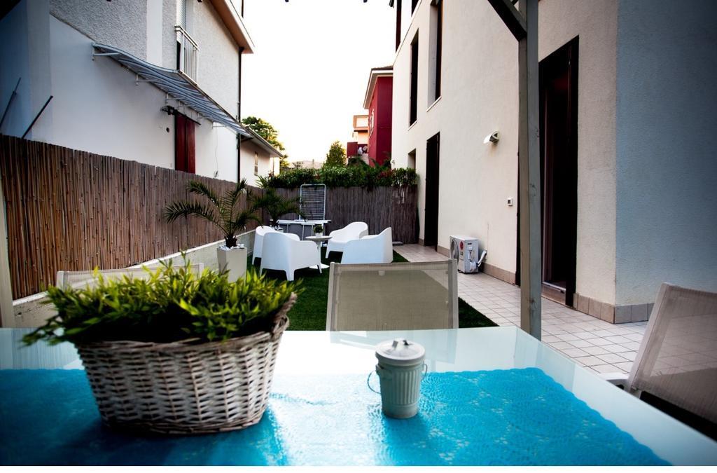 Apartamento Casa Mia Desenzano del Garda Exterior foto