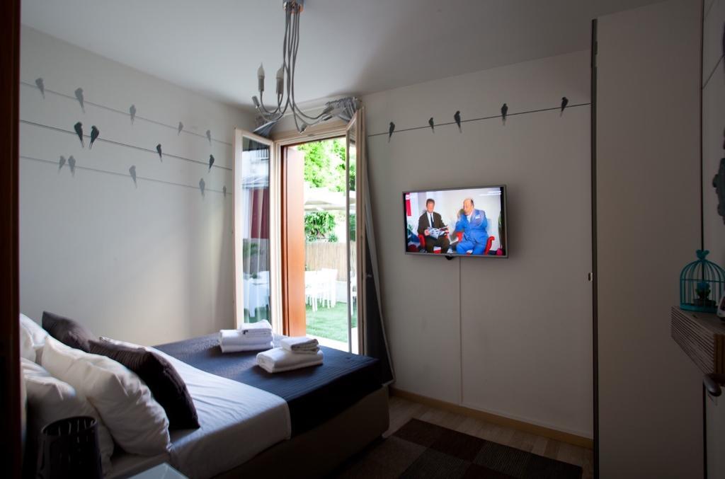 Apartamento Casa Mia Desenzano del Garda Exterior foto